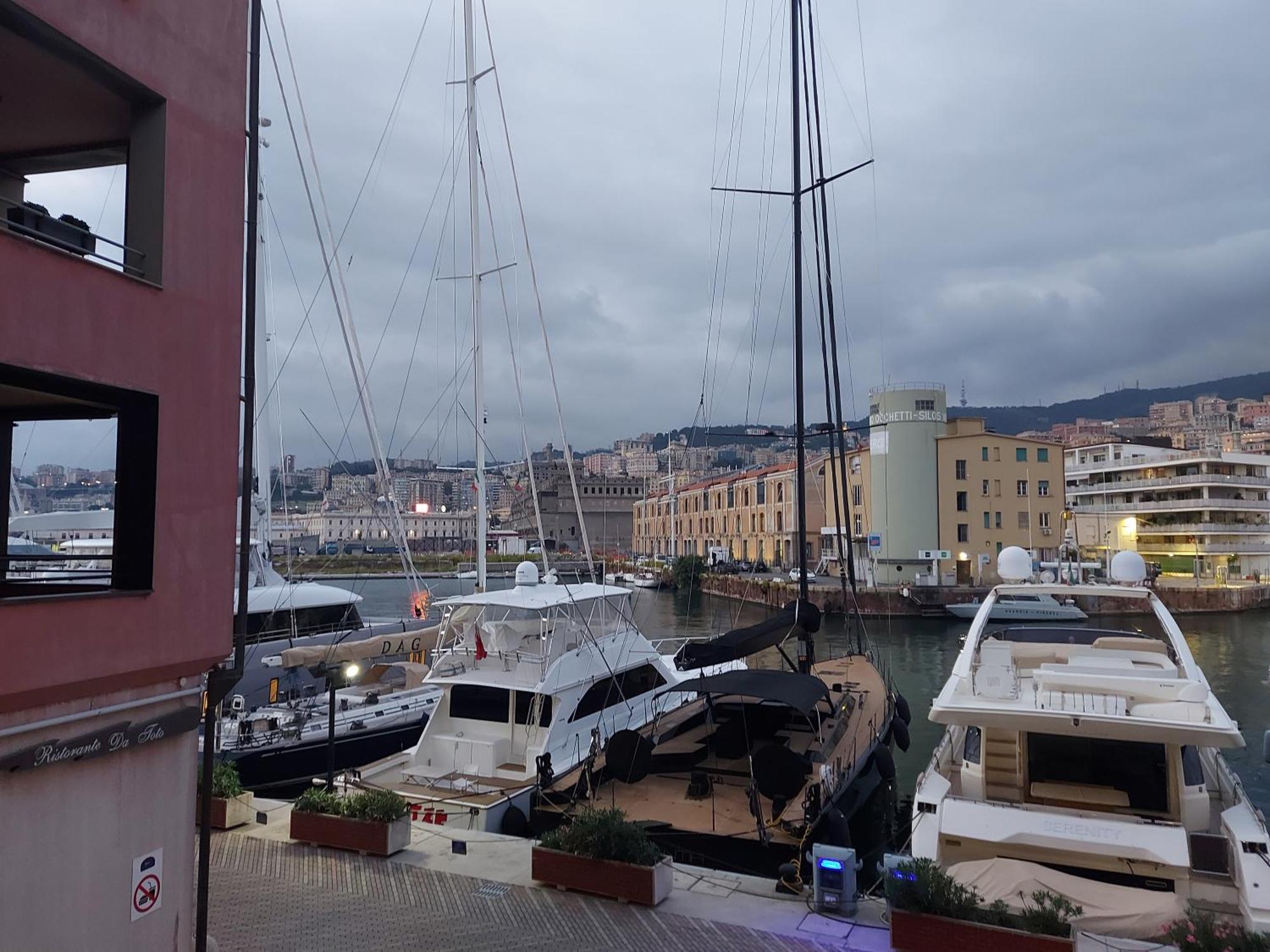 Appartamento Sul Mare Kate Genua Buitenkant foto